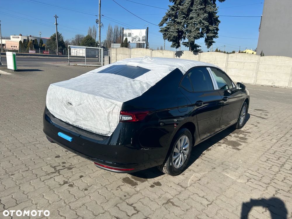 Skoda Superb 2.0 TDI SCR Essence DSG - 4