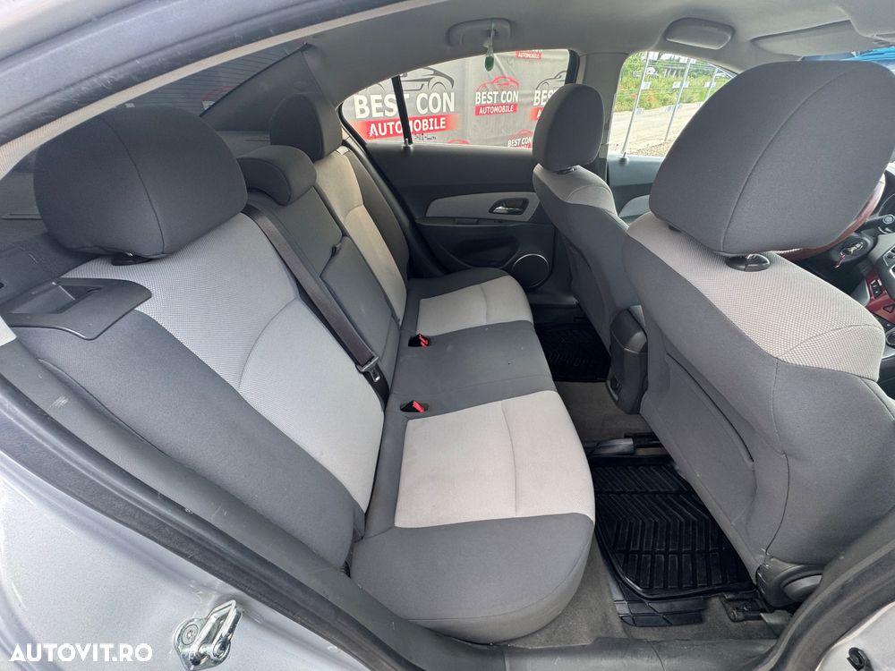 Chevrolet Cruze 2.0 LT G5 - 12