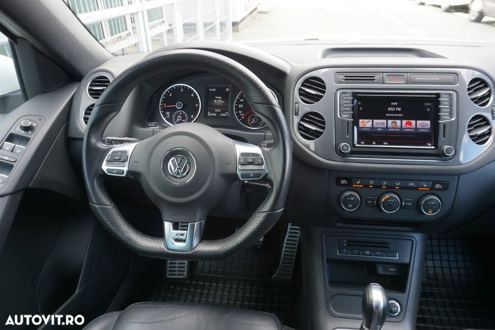 Volkswagen Tiguan 2.0 TDI SCR 4MOTION DSG R-Line - 11