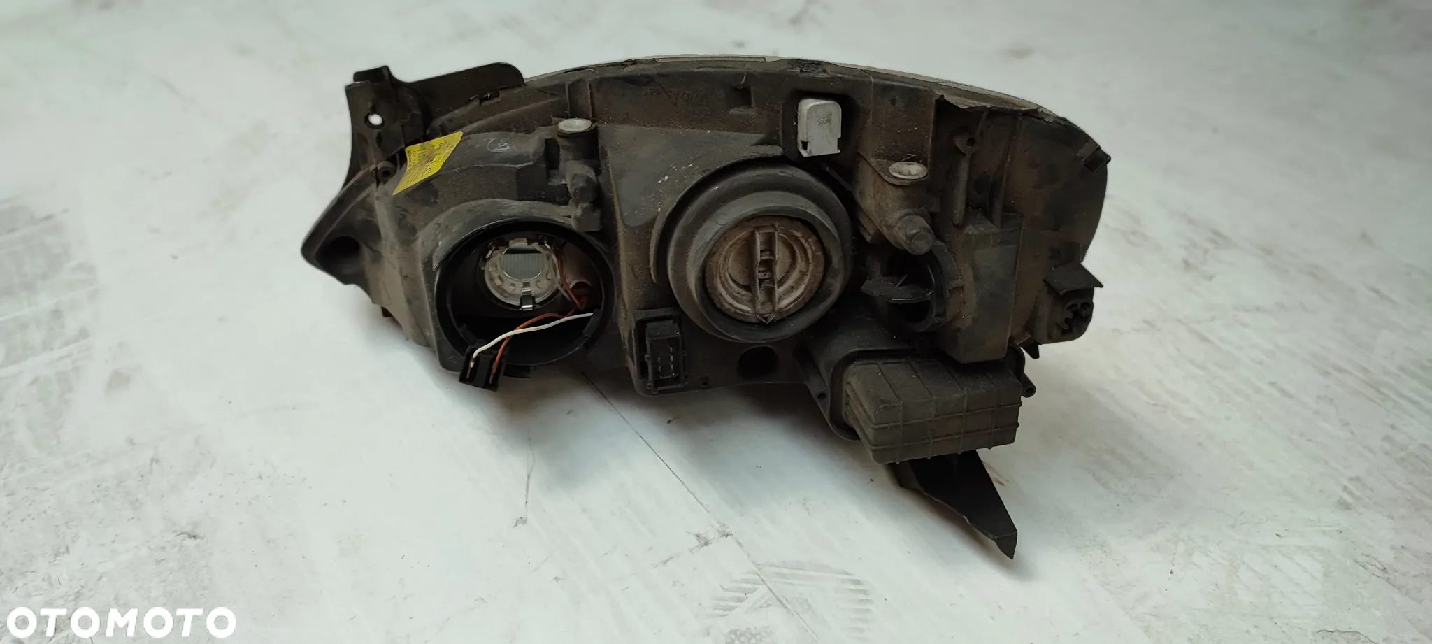 Lampa przednia prawa Corsa C 2000-2002 - 3
