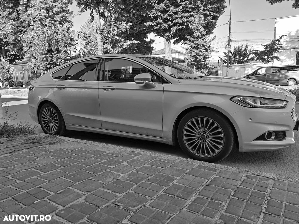 Ford Mondeo 2.0 TDCI Titanium - 1