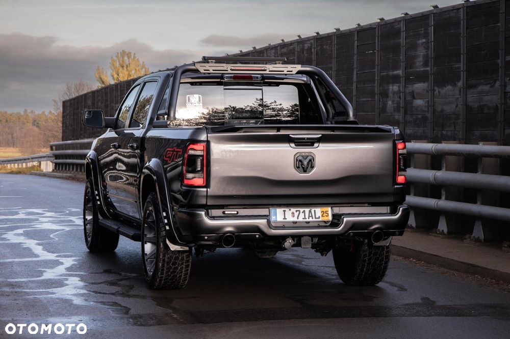 RAM 1500 Crew Cab Sport - 25