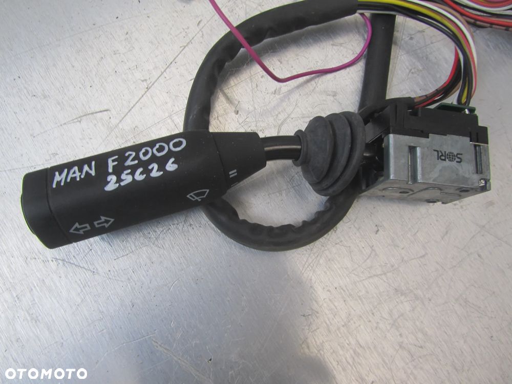 MAN F2000 przełącznik kierunków-wycieraczek-świateł - 2