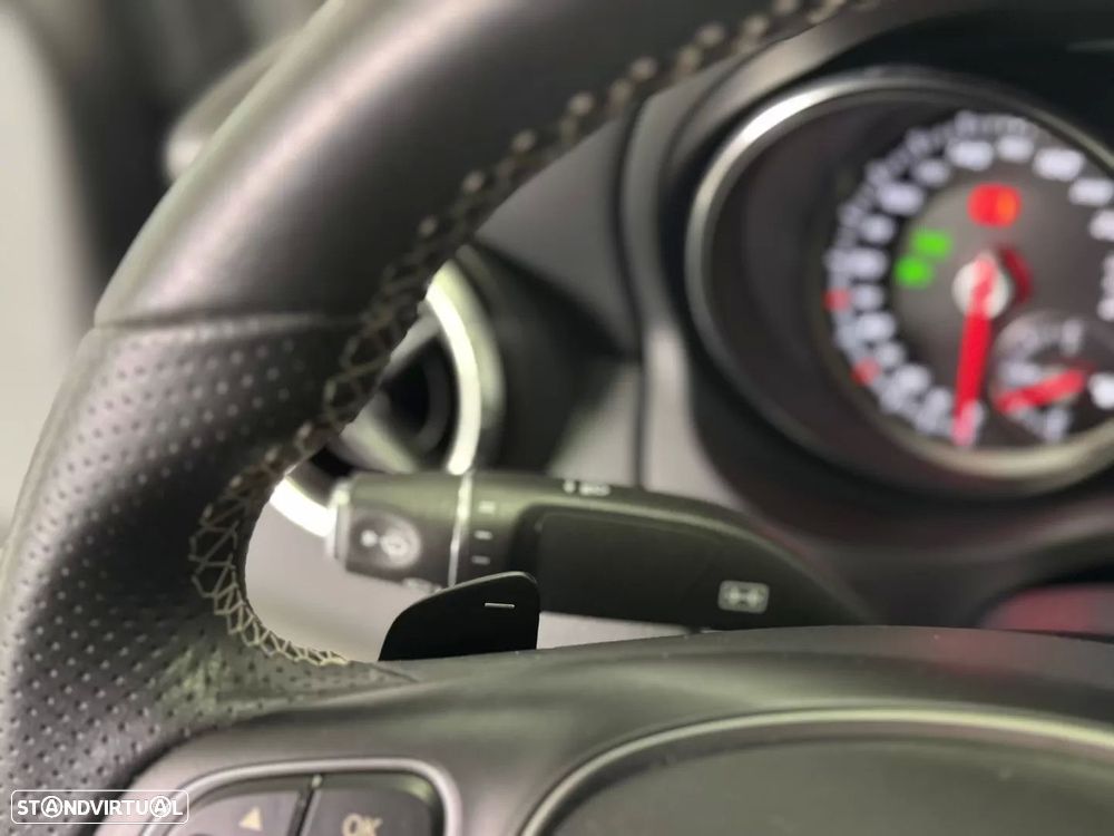 Mercedes-Benz CLA 180 d Urban Aut. - 44