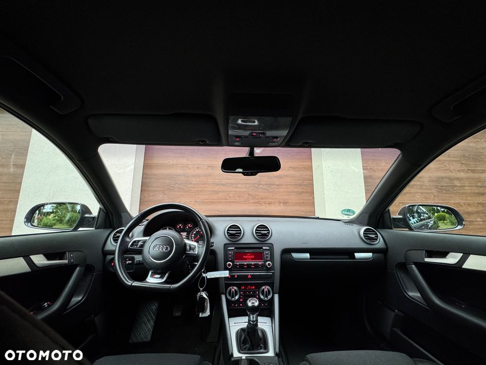 Audi A3 Sportback 2.0 TDI DPF S line Sportpaket - 29