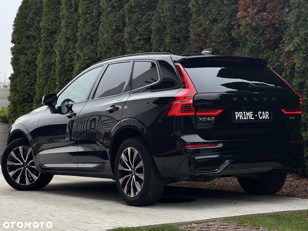 Volvo XC 60 B4 D AWD Plus Dark - 7