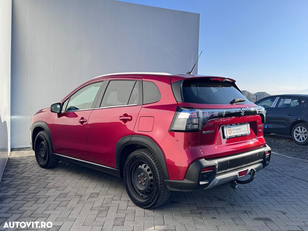 Suzuki S-Cross 1.5 AllGrip HEV Passion - 4