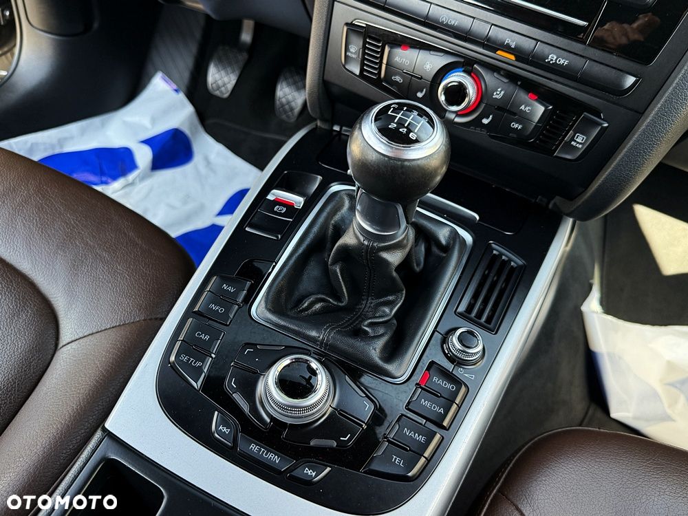 Audi A4 Avant 2.0 TDI DPF Ambition - 33