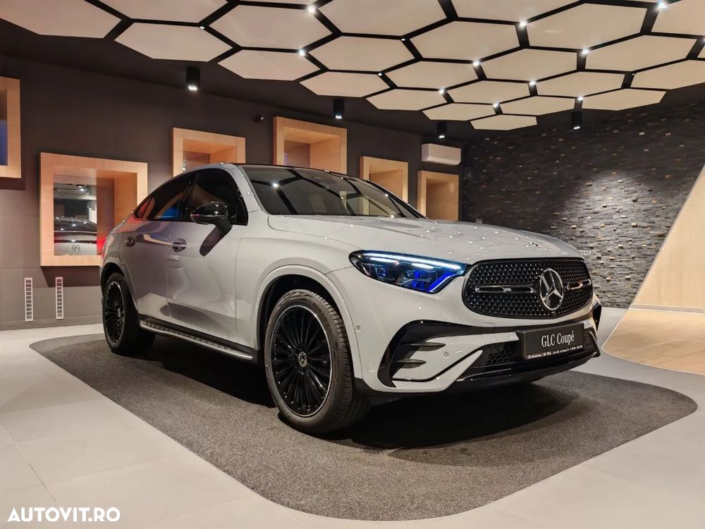 Mercedes-Benz GLC Coupe 300 d 4MATIC MHEV - 3