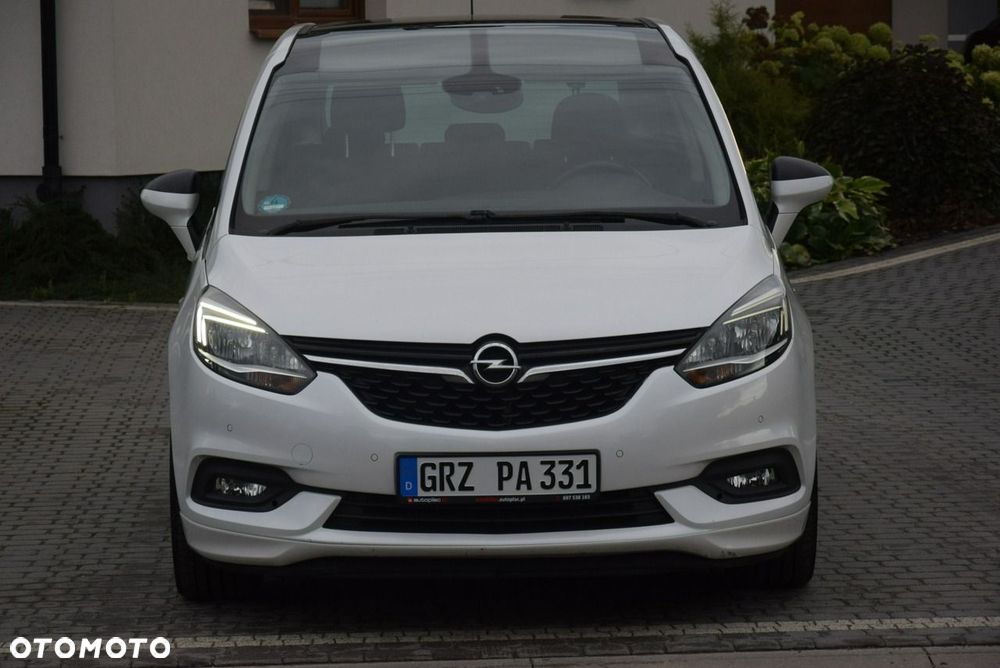 Opel Zafira 1.4 Turbo (ecoFLEX) Start/Stop ON - 2