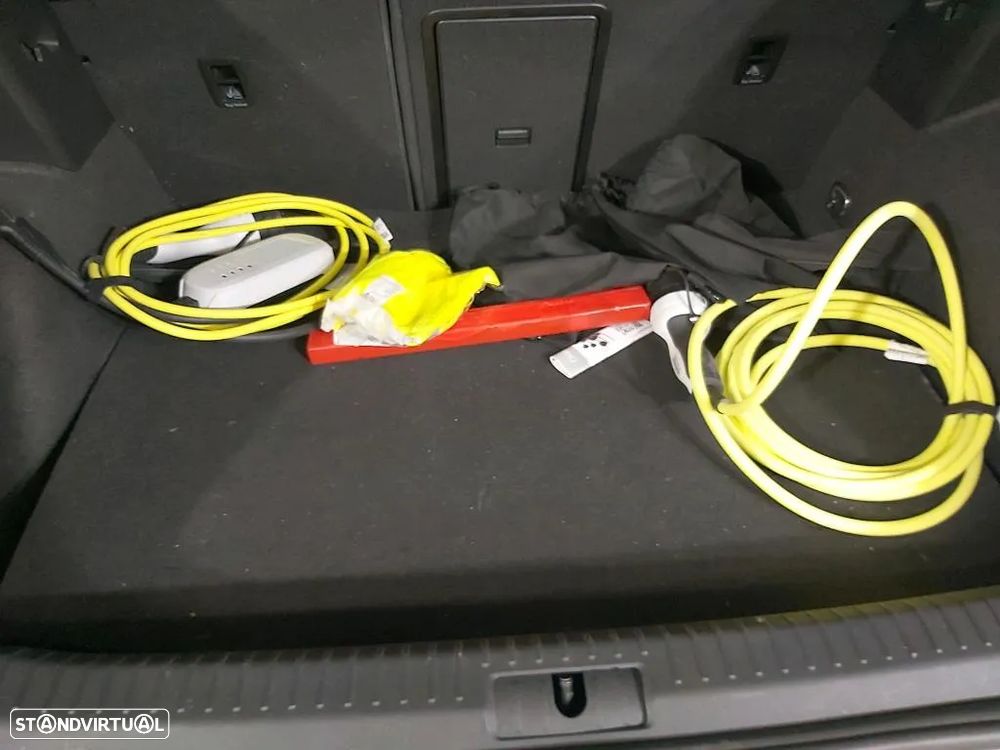 Cupra Formentor 1.4 e-Hybrid DSG - 12