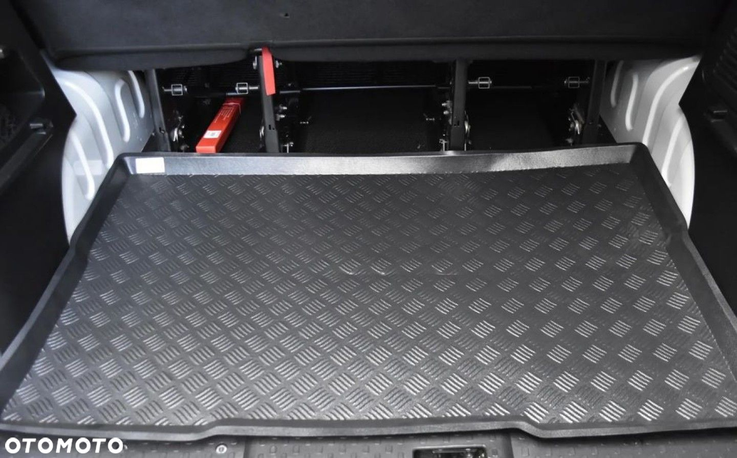 Renault Trafic - 16