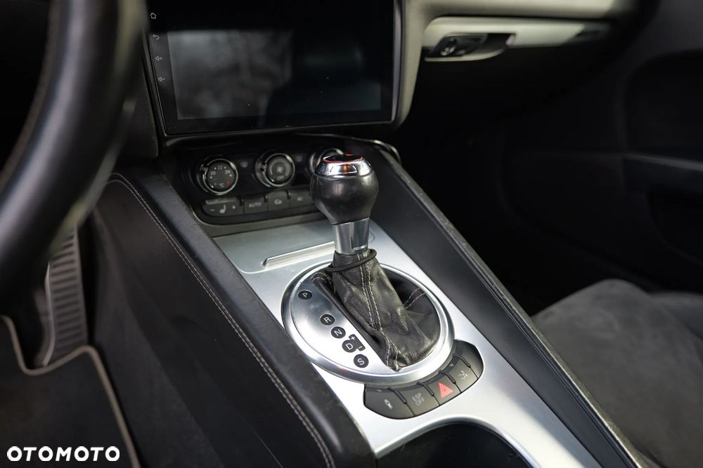 Audi TT S Coupé tronic - 36