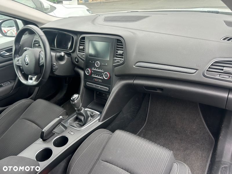 Renault Megane - 5