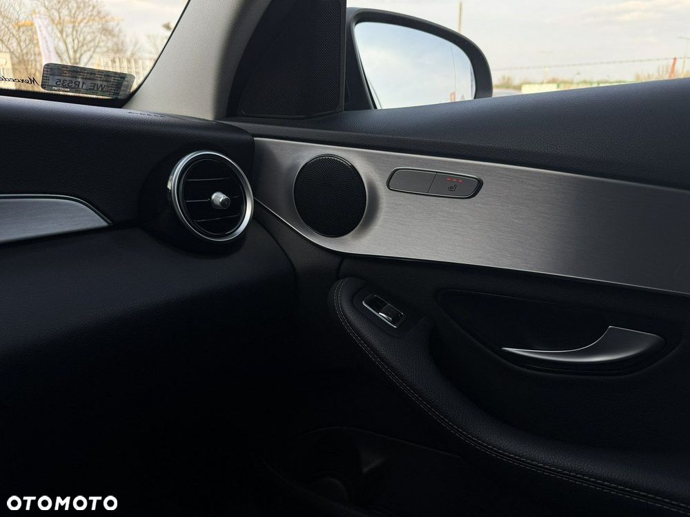 Mercedes-Benz Klasa C - 30