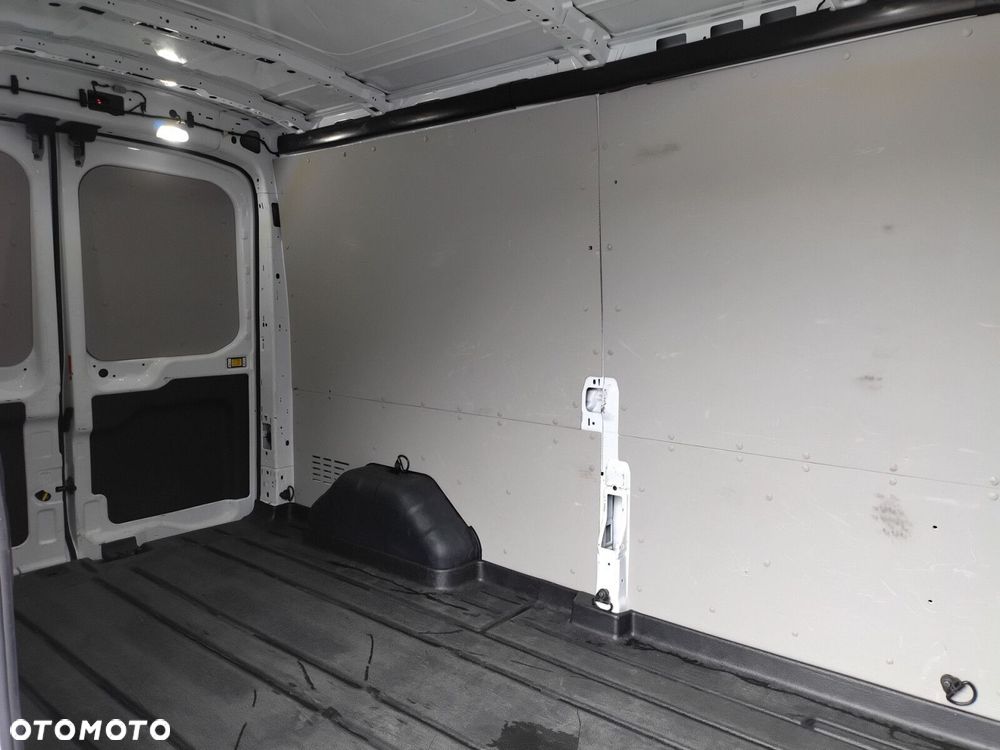 Ford transit - 16