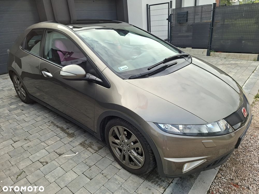 Honda Civic 1.8 Executive - 3