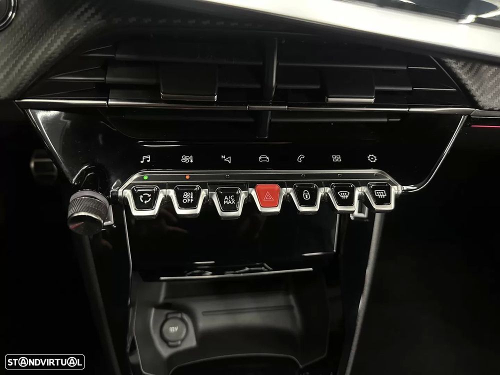 Peugeot 208 1.2 PureTech GT - 30