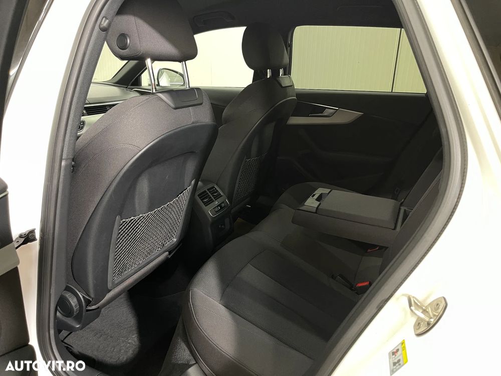 Audi A4 Avant 2.0 35 TDI S tronic MHEV Advanced - 12