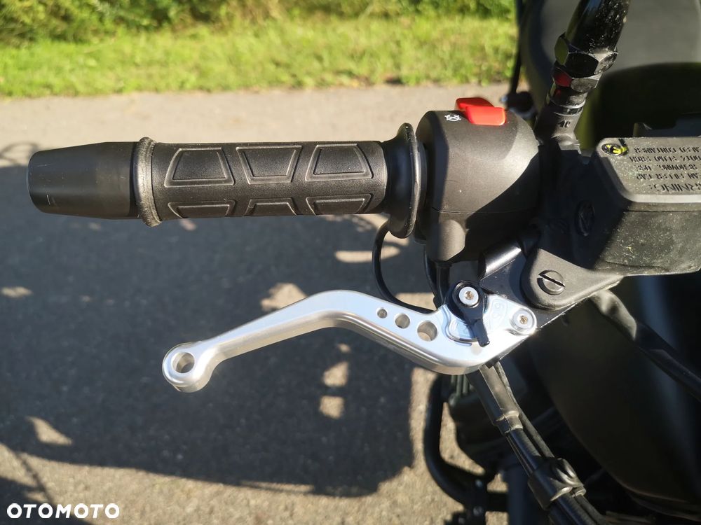 Moto Guzzi V7 - 18