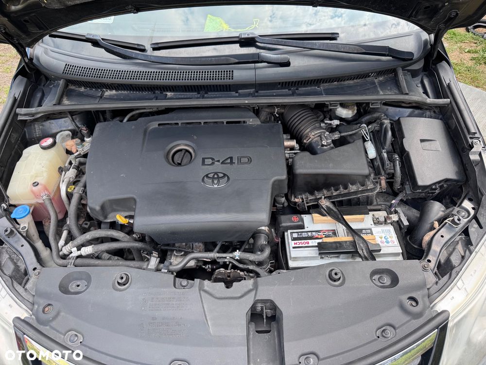 Toyota Avensis 2.0 D-4D Active - 9