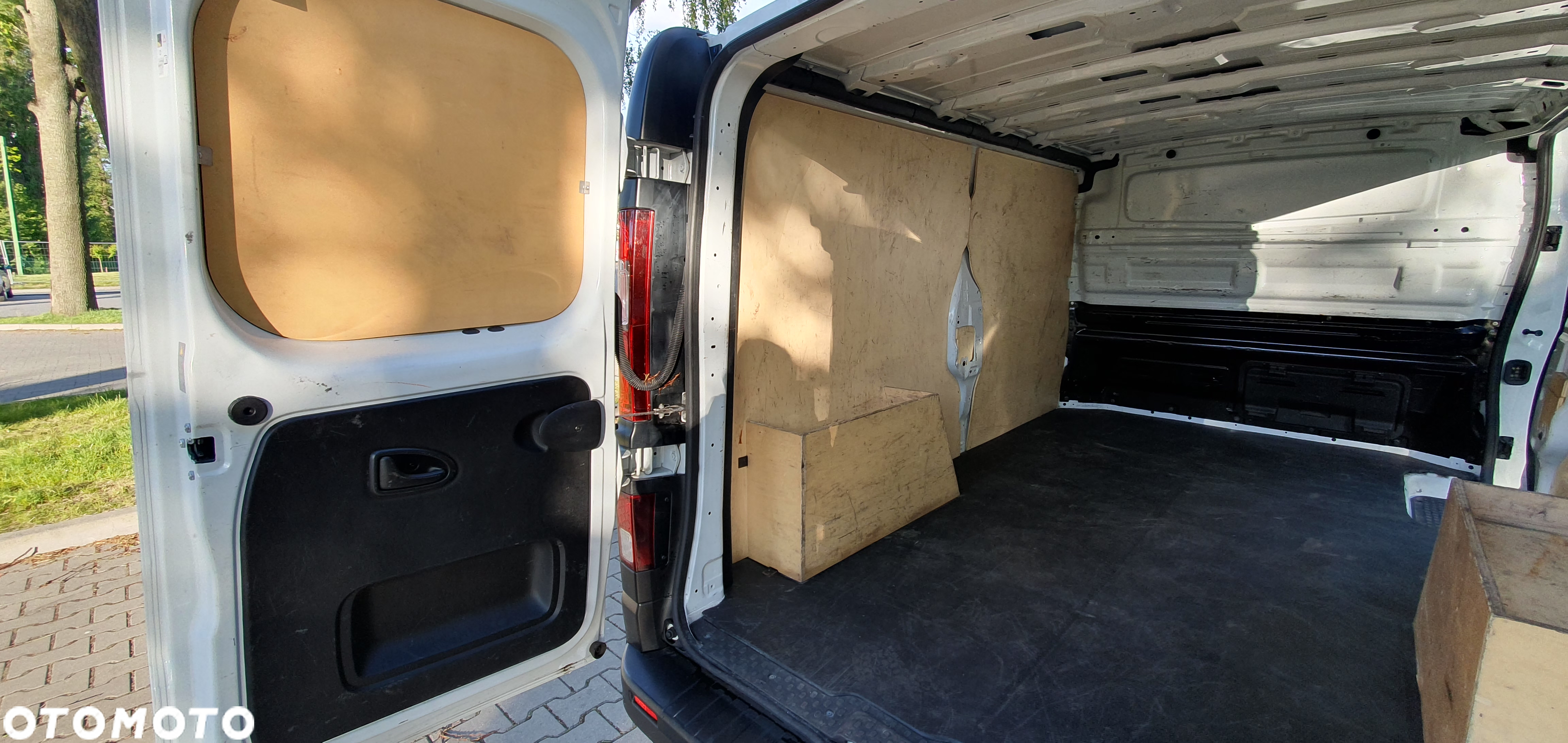 Renault Trafic - 27