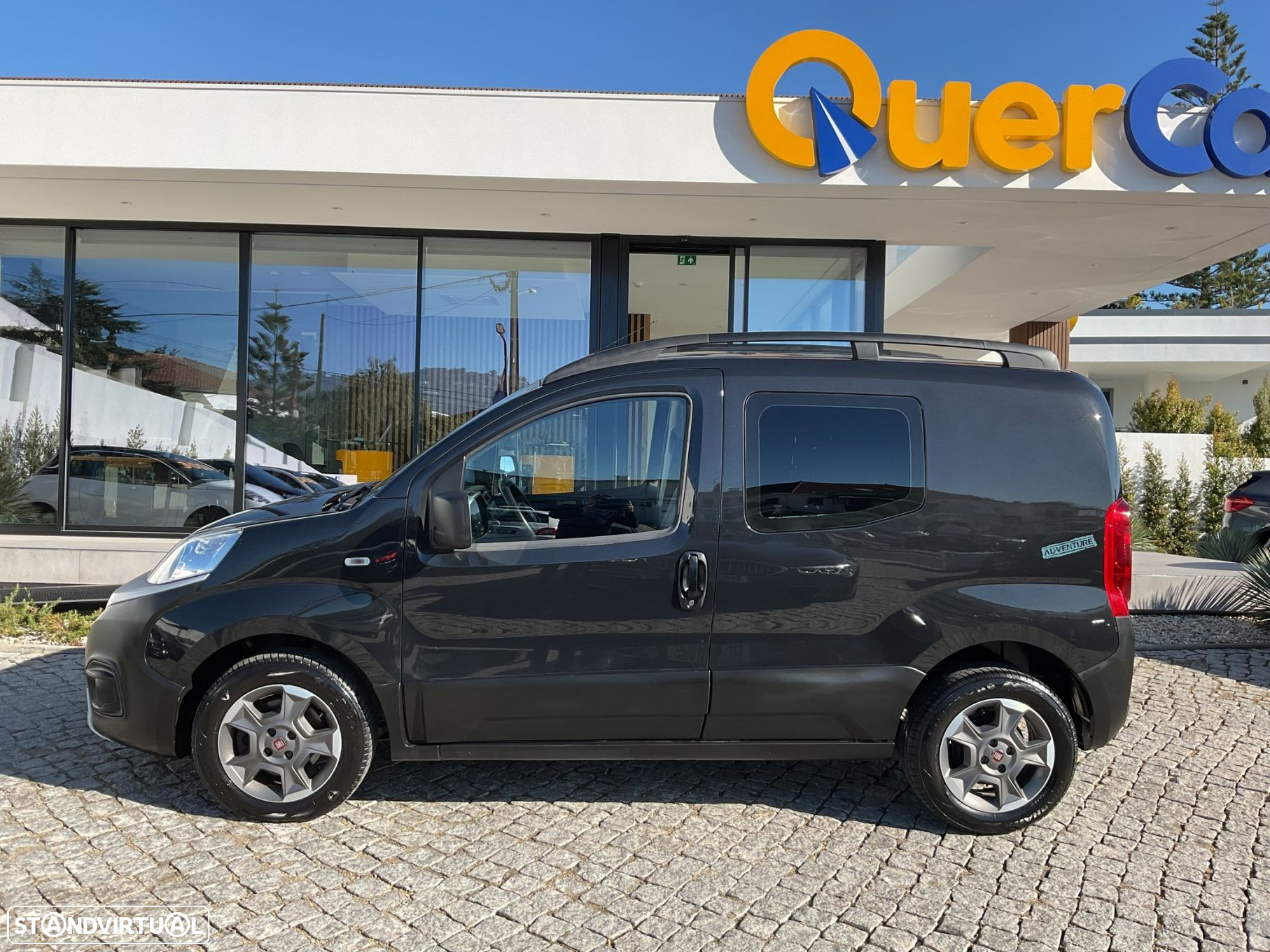 Fiat Fiorino 1.3 M-jet Adventure com 1GD - 6
