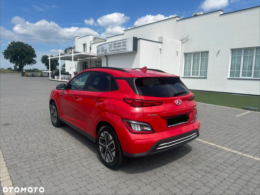 Hyundai Kona 65kWh Executive Plus - 18