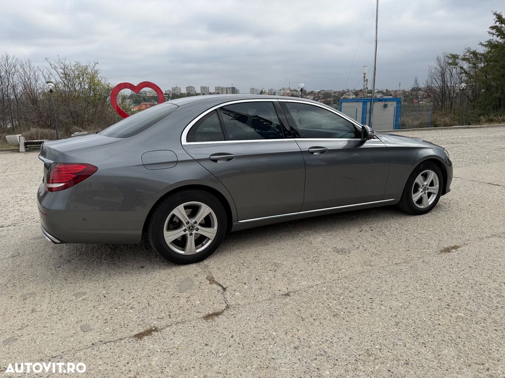Mercedes-Benz E 200 d Aut. - 10