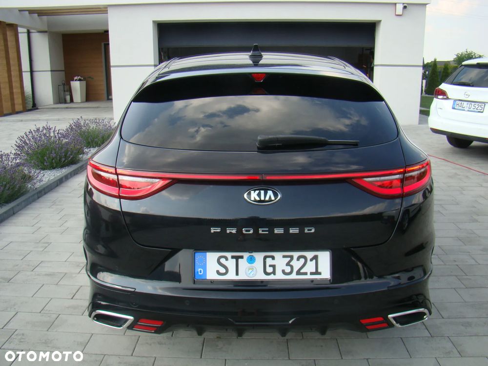 Kia ProCeed 1.6 T-GDI DCT7 OPF GT - 10