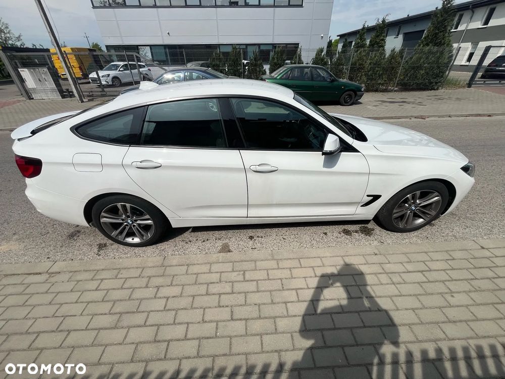 BMW Seria 3 320d - 3