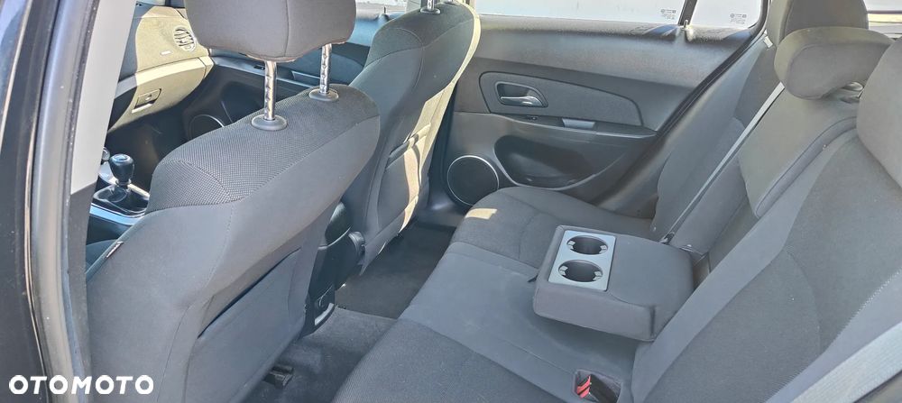 Chevrolet Cruze 1.4 T LT+ - 34