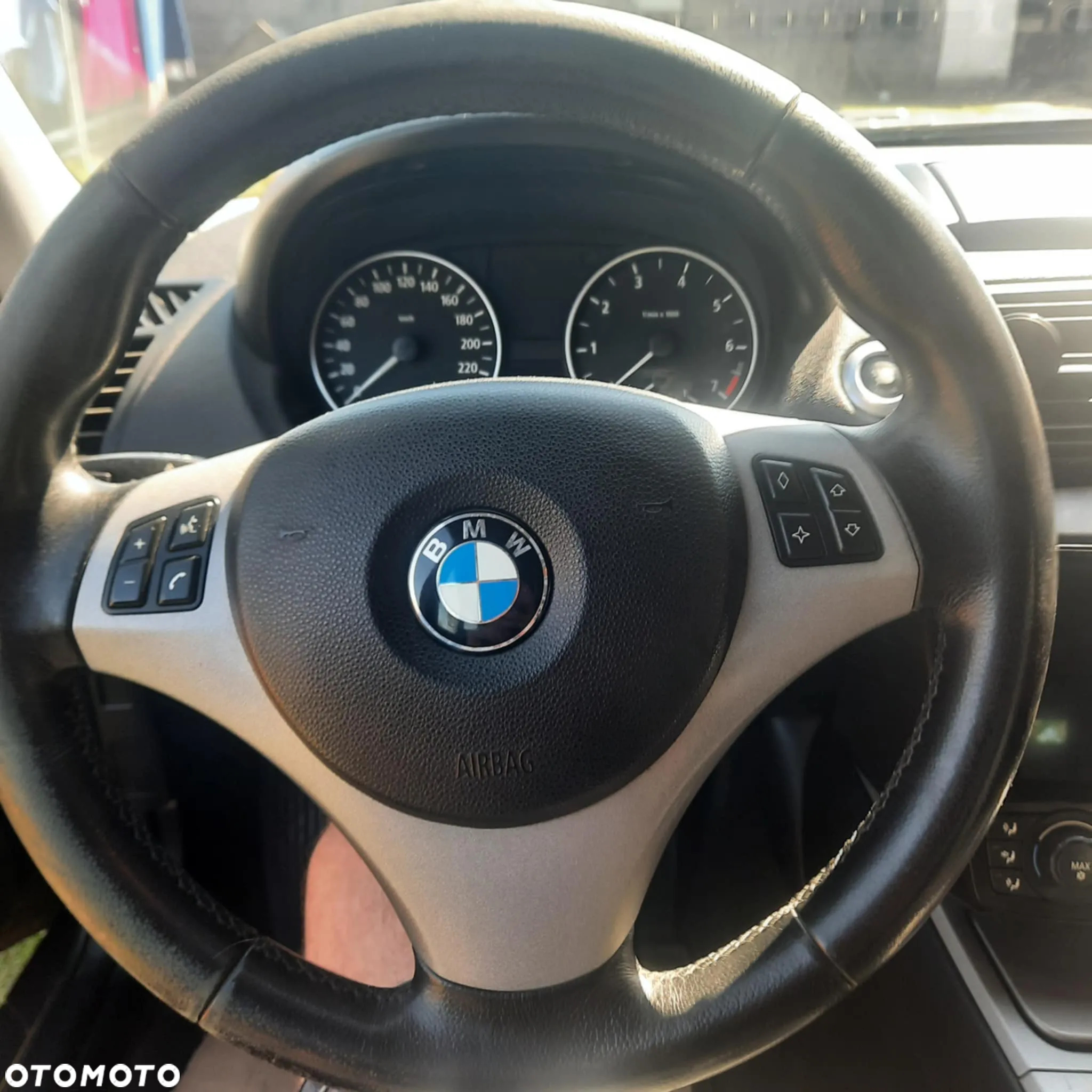BMW Seria 1 116i - 5