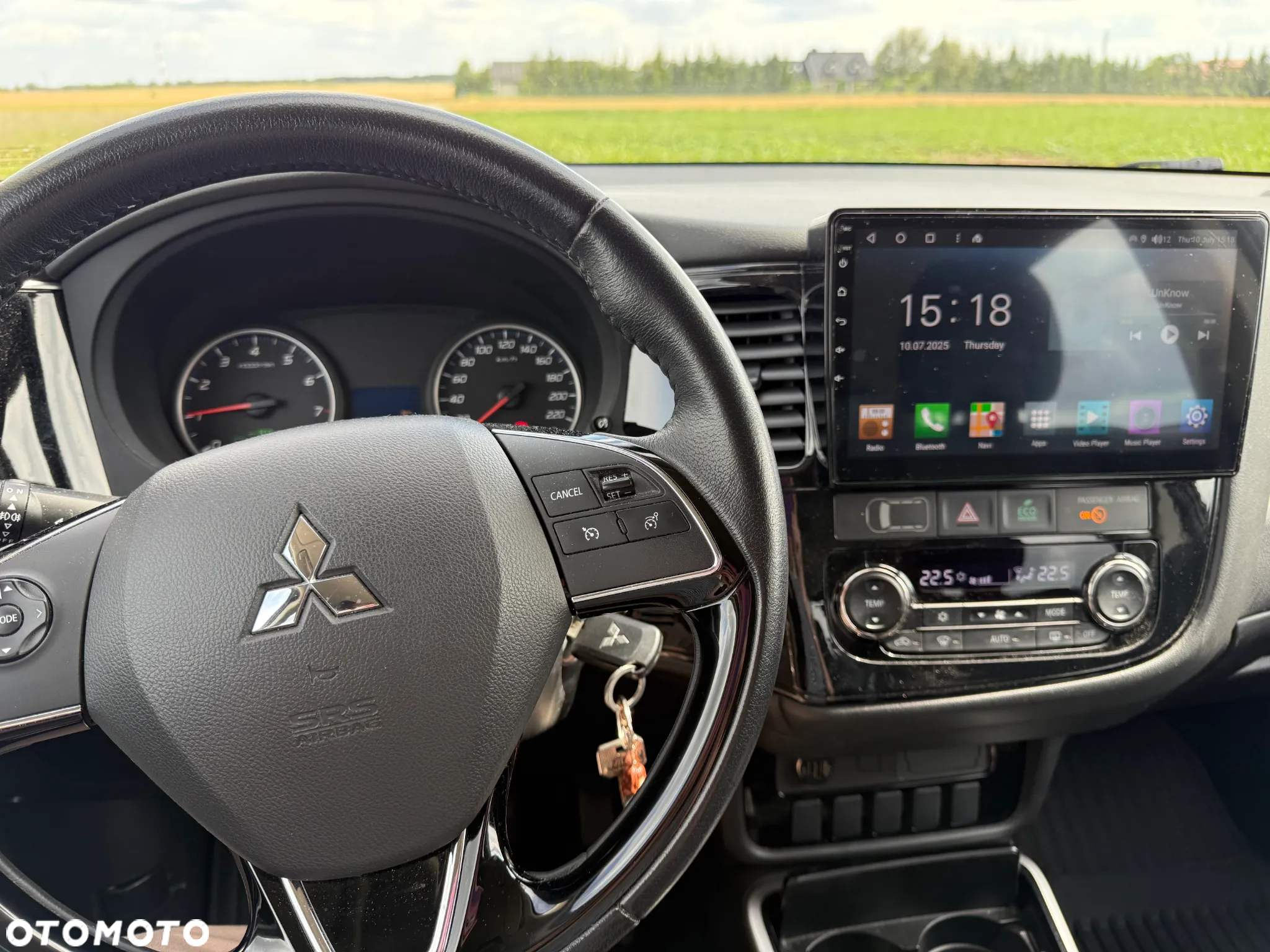 Mitsubishi Outlander 2.0 Invite + 2WD - 11