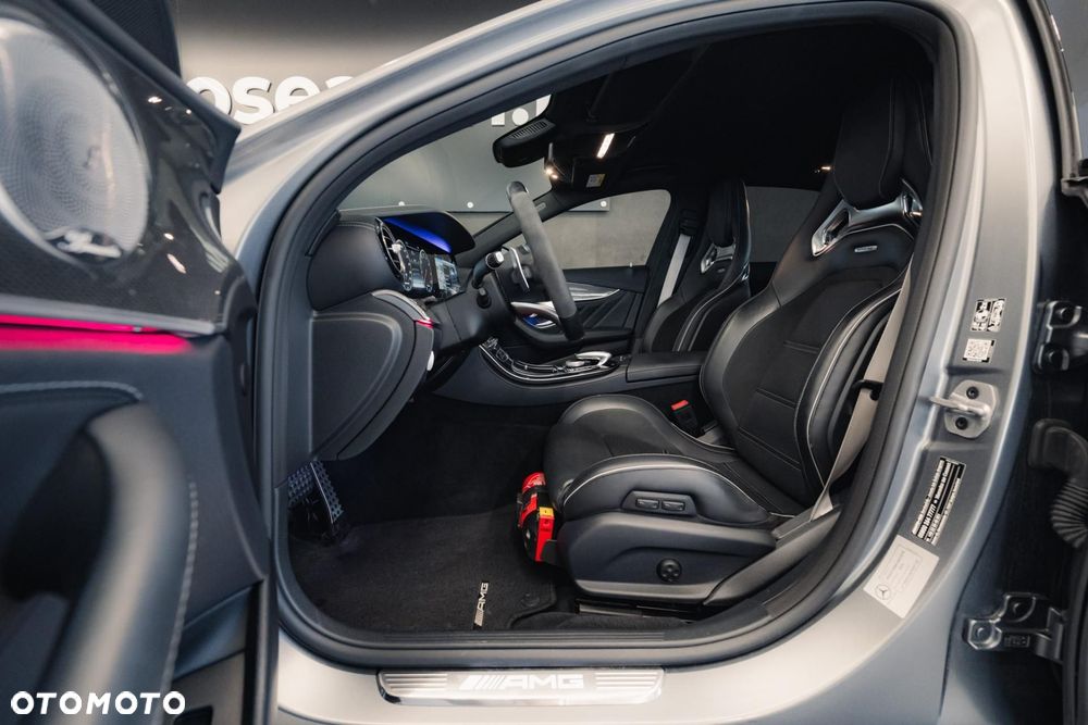 Mercedes-Benz Klasa E AMG 63 S 4-Matic+ - 14