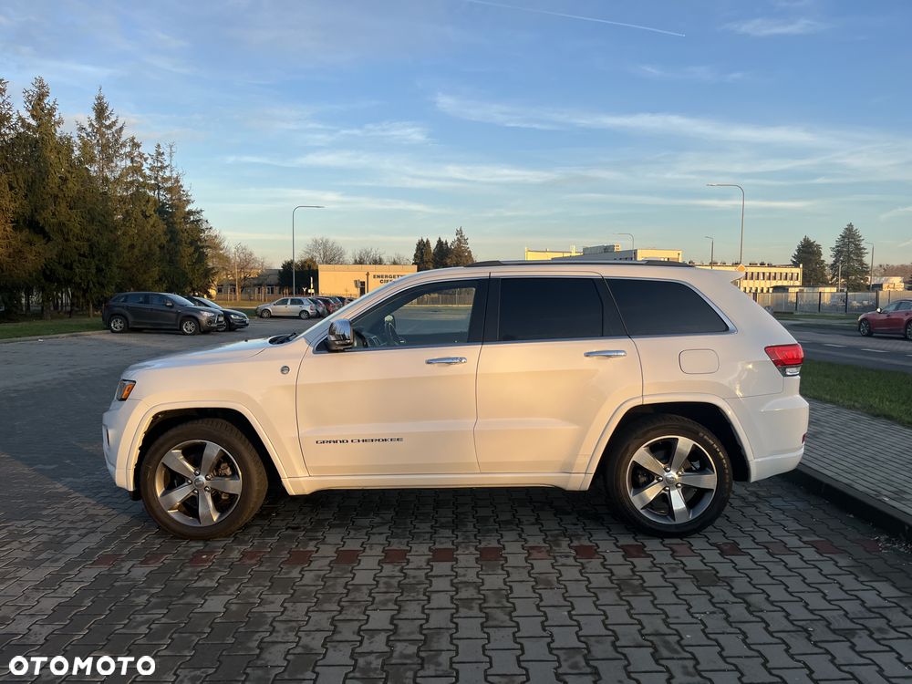 Jeep Grand Cherokee 5.7 V8 HEMI Overland - 5