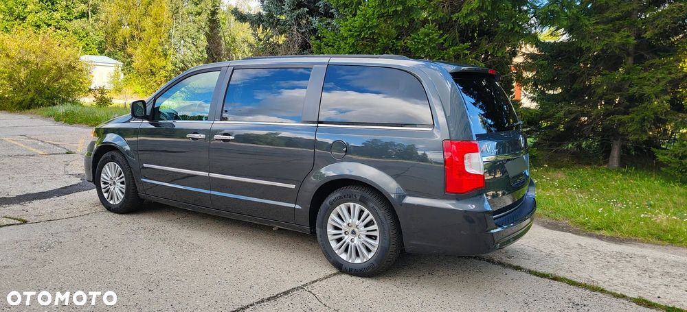 Lancia Voyager 2.8 CRD16v Platinum - 12