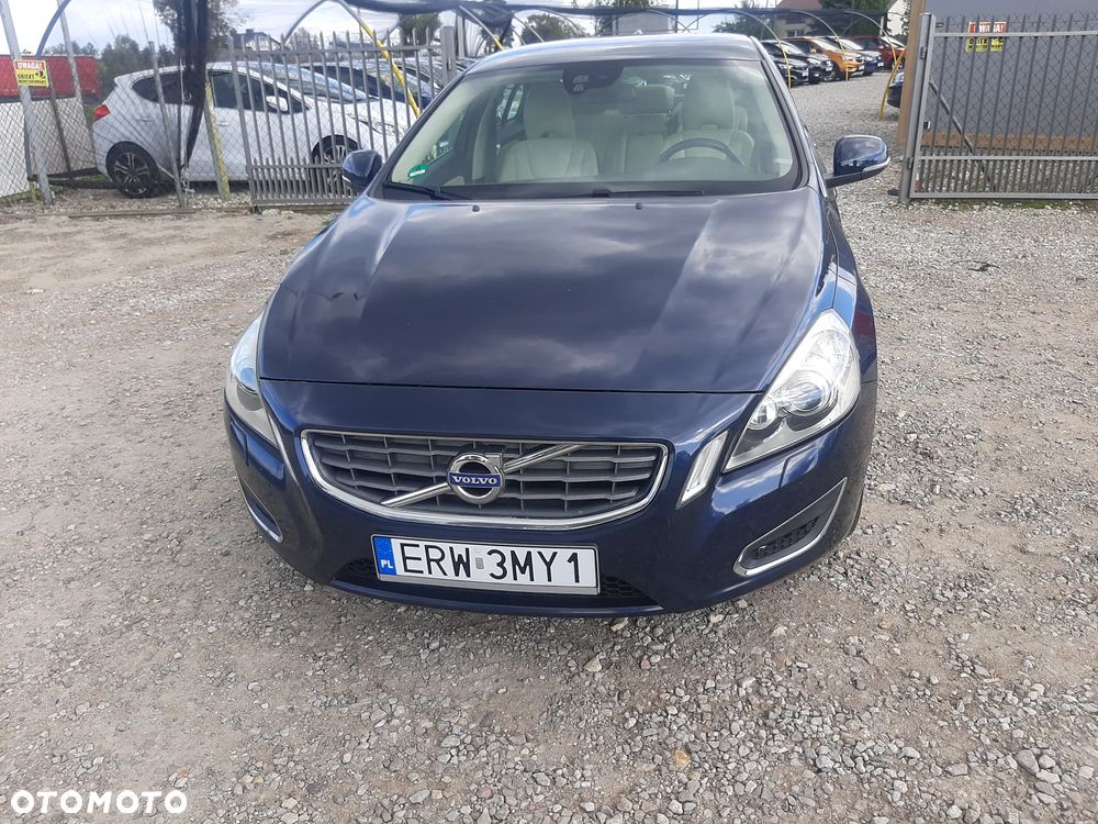Volvo S60 DRIVe Momentum - 9