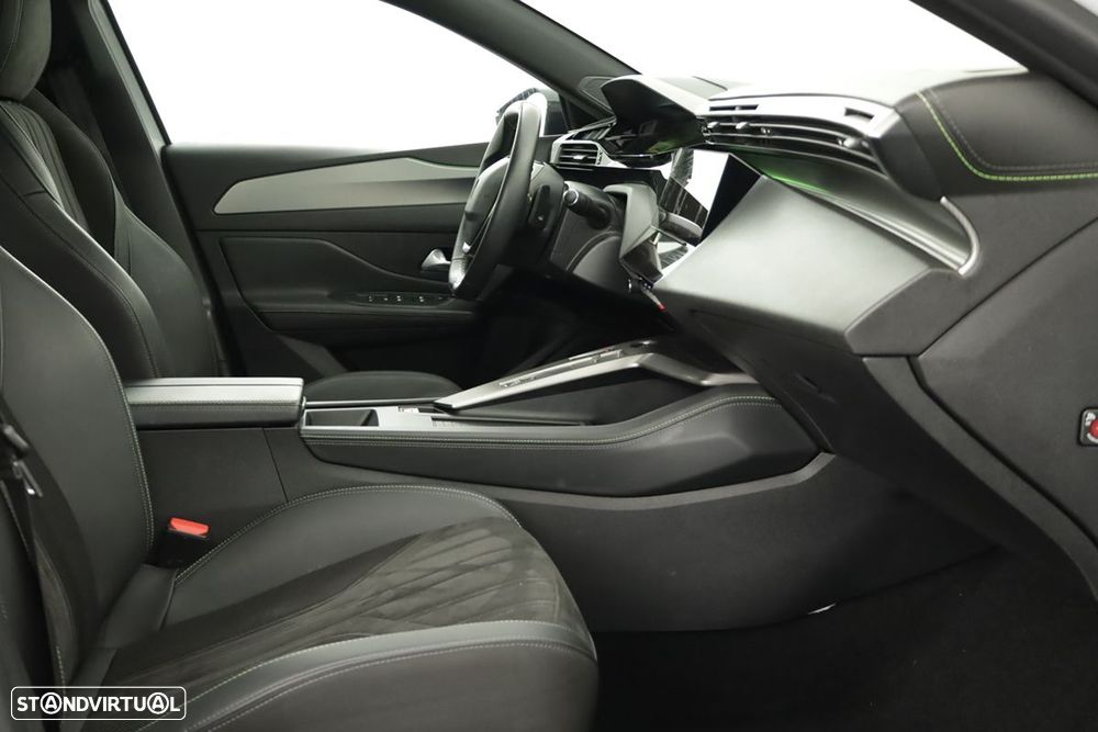 Peugeot 308 1.2 PureTech GT EAT8 - 19