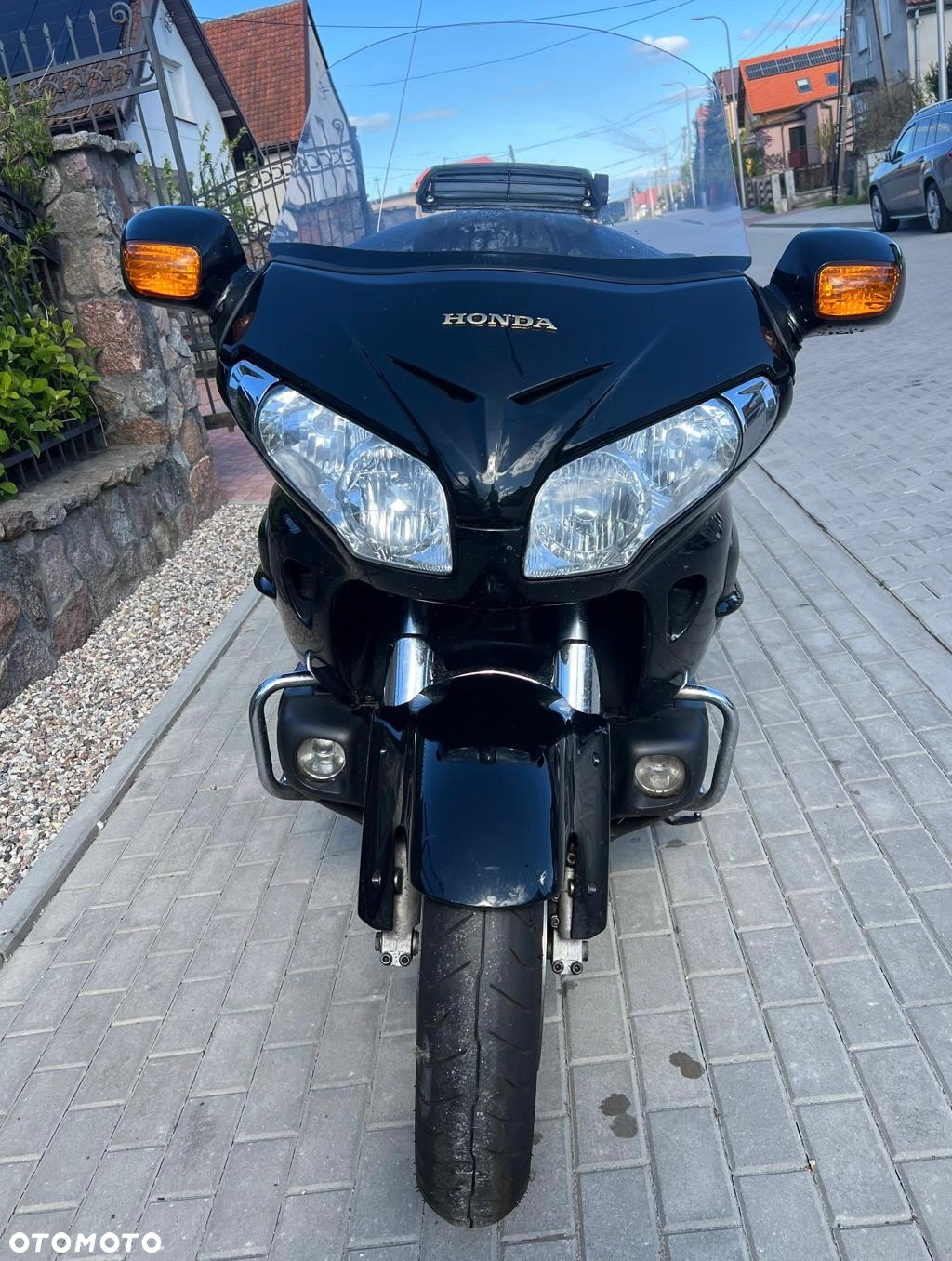 Honda GL - 5