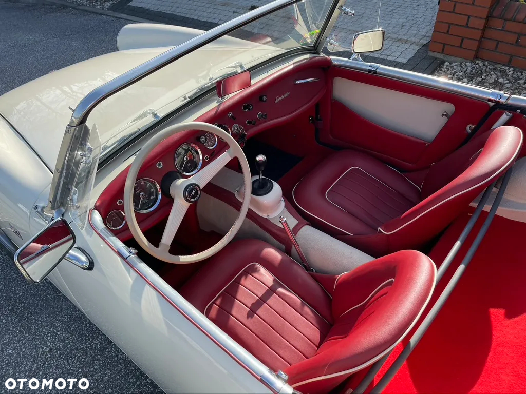 Austin Healey - 8