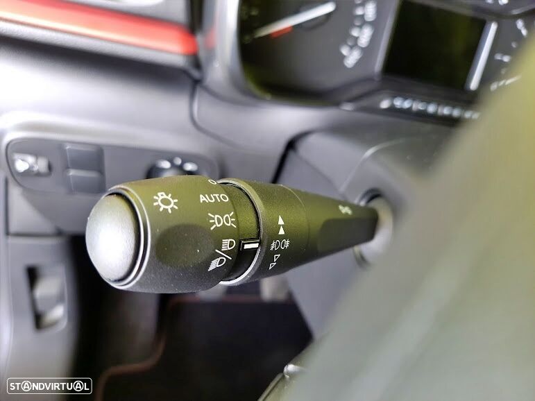 Citroën C3 1.2 PureTech C-Series - 12