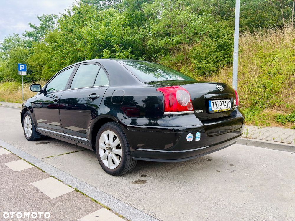 Toyota Avensis 2.0 D-4D Luna - 5