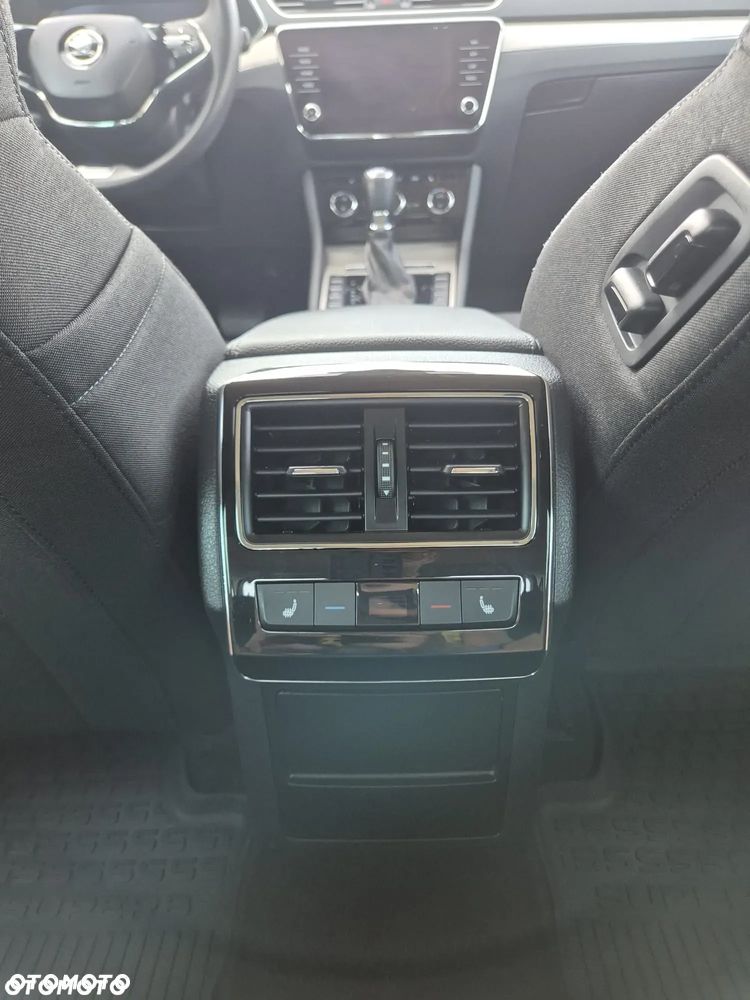 Skoda Superb 2.0 TDI SCR 4x4 Style DSG - 7