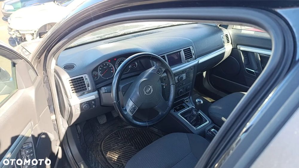 35511 opel vectra c lift 2.2 Direct Z22YH 155 km na cześci lakier Z20R - 19