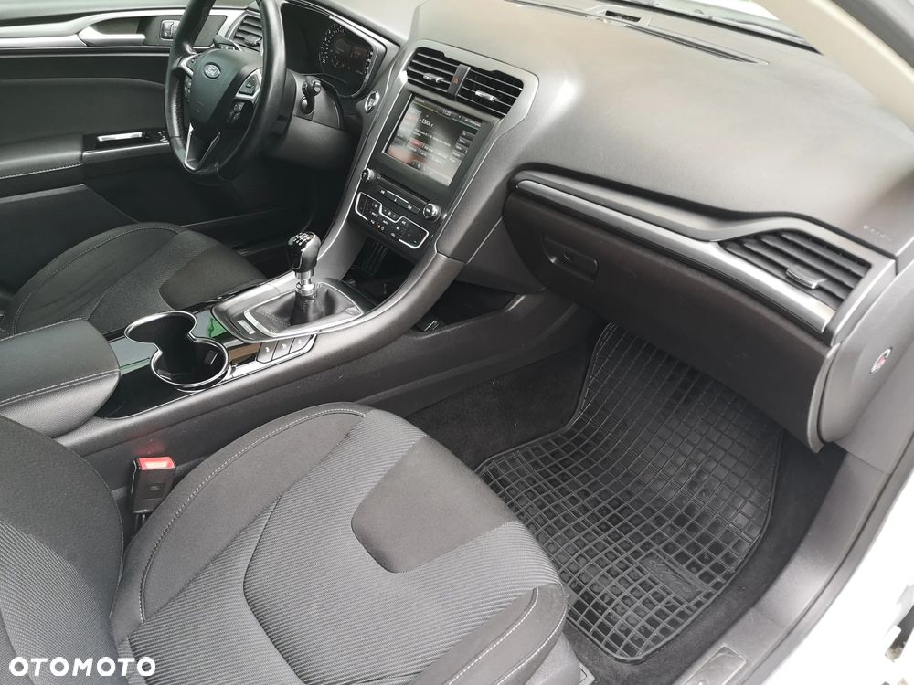 Ford Mondeo 2.0 TDCi STart-Stopp Titanium - 14