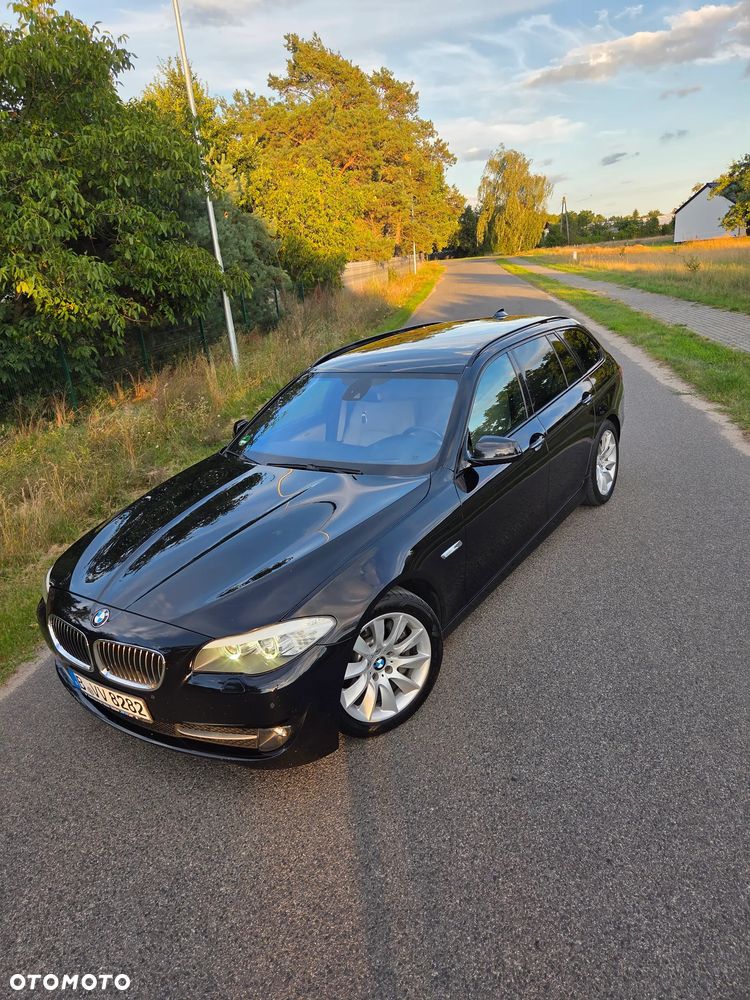 BMW Seria 5 520d Luxury Line - 19