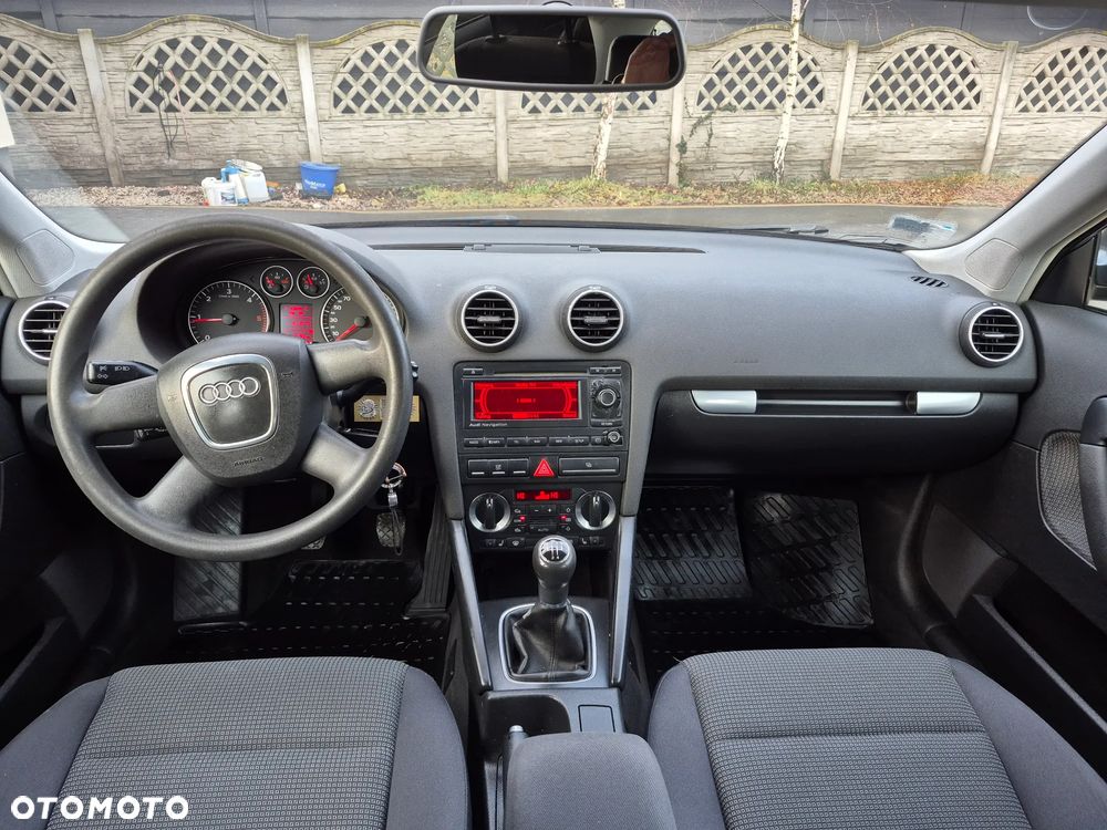 Audi A3 Sportback 1.9 TDI Ambiente - 7