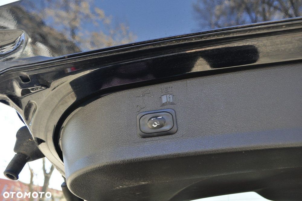 Ford Kuga 1.5 EcoBoost FWD ST-Line Black ASS MMT6 - 9