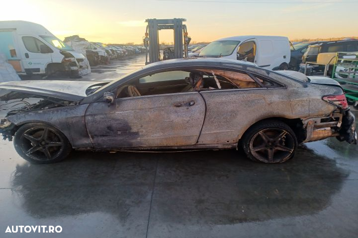 Motoras macara geam stanga A2078200342 Mercedes-Benz E-Class C207 [20 - 7